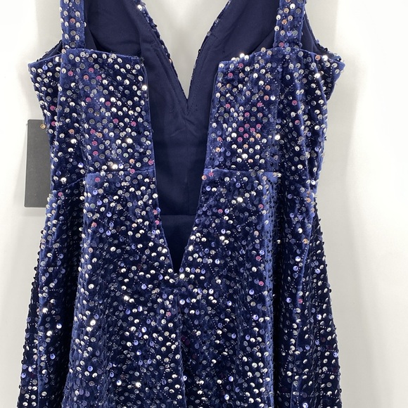 City Studio Womens Navy Velvet Sequined Cocktail and Party Dress Juniors NWT - Picture 7 of 12